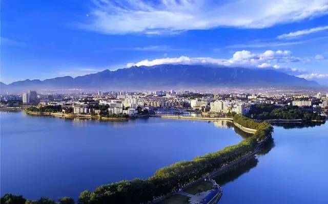 江西之光，学习变化的力量与自信的征程之旅